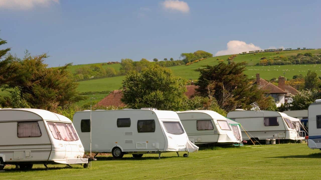 10 Essential Tips for How to Store A Caravan When Not in Use